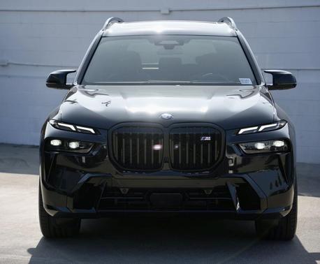 2026 BMW X7 M60i