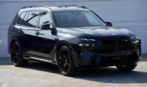 2026 BMW X7 M60i