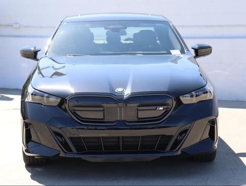 2025 BMW i5 M60
