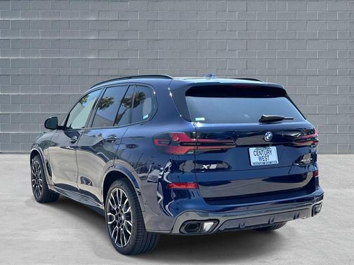 Tanzanite Blue II Metallic 2026 BMW X5 PHEV xDrive50e