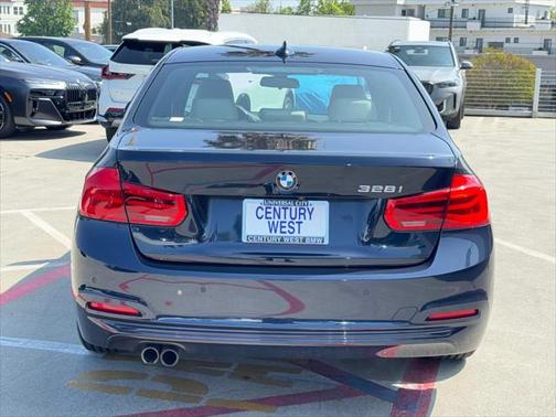 2016 BMW 328 4dr Sdn 328i RWD South Africa SULEV