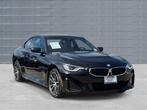 2025 BMW 230 xDrive