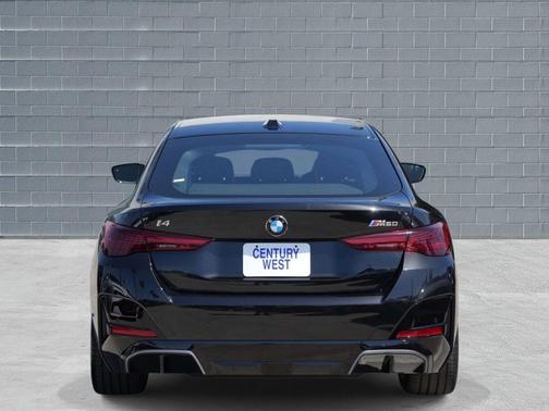Black Sapphire Metallic 2026 BMW i4 Gran Coupe M60