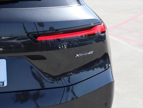 2026 BMW iX xDrive45