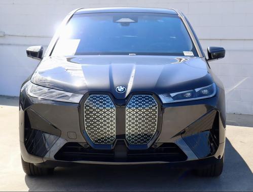 2025 BMW iX xDrive50