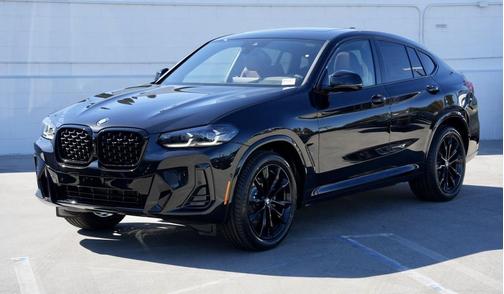 2025 BMW X4 xDrive30i