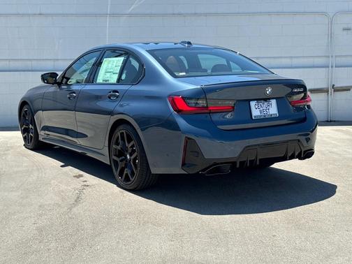 2025 BMW M340 M340i