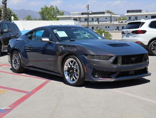 2025 Ford Mustang Dark Horse Fastback