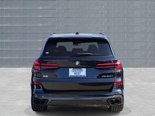 2026 BMW X5 M60i