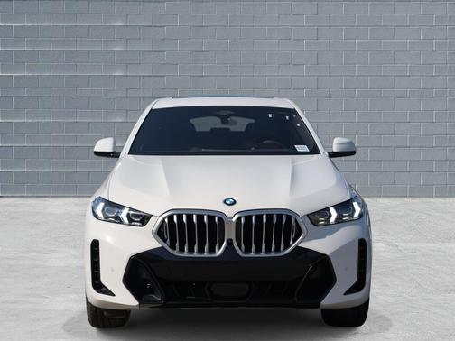2026 BMW X6 xDrive40i