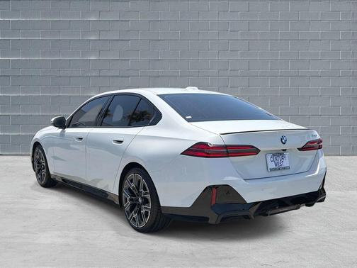 Alpine White 2025 BMW 530 530i Sedan