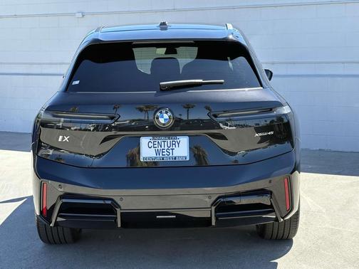 2026 BMW iX xDrive45