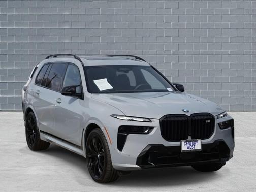 2025 BMW X7 M60i