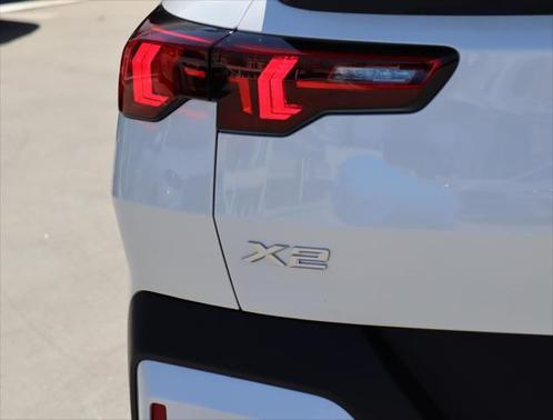 2025 BMW X2 xDrive28i