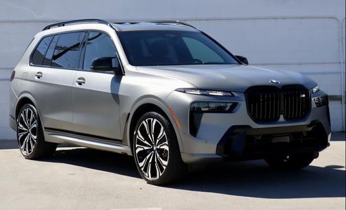 2024 BMW X7 M60i