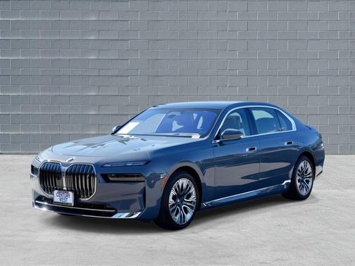 2025 BMW i7 xDrive60
