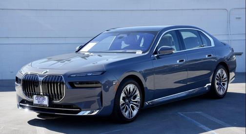 2025 BMW i7 xDrive60