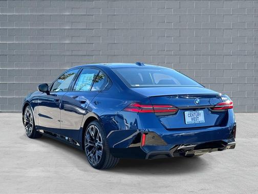 2026 BMW 530 530i Sedan