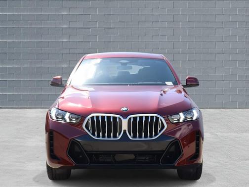 2025 BMW X6 xDrive40i