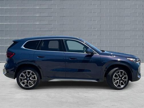 Night Dusk Blue Metallic 2026 BMW X1 xDrive28i