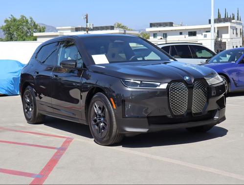 2025 BMW iX xDrive50