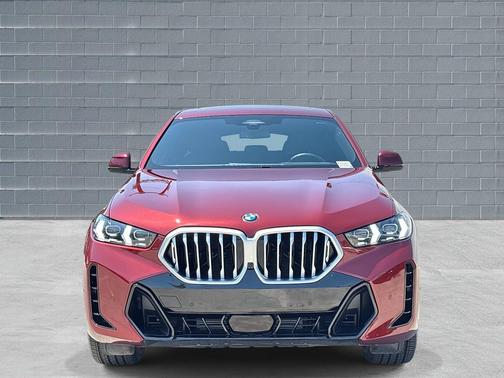 2025 BMW X6 xDrive40i