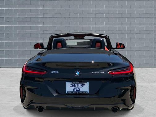 Black Sapphire Metallic 2026 BMW Z4 sDrive30i