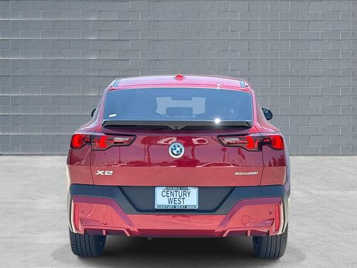 2025 BMW X2 xDrive28i