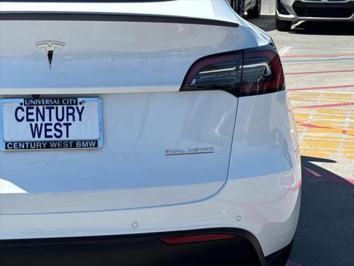 2022 Tesla Model Y Performance Dual Motor All-Wheel Drive