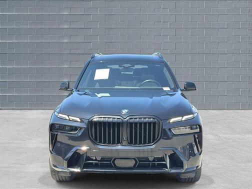 Black Sapphire Metallic 2024 BMW X7 xDrive40i