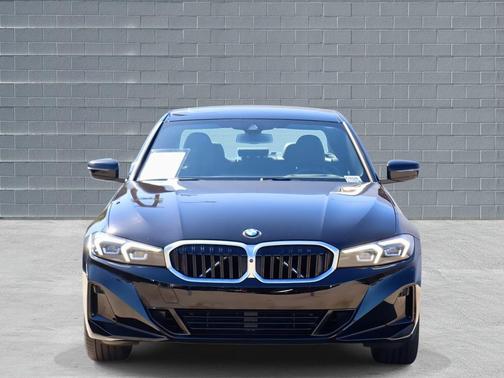 2024 BMW 330 330i Sedan