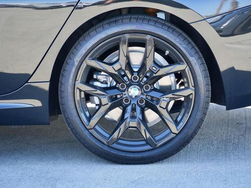 2026 BMW 330 xDrive NA