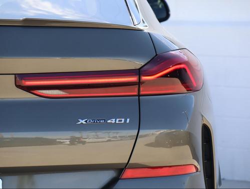 2026 BMW X6 xDrive40i