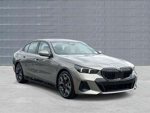 Oxide Grey Metallic 2026 BMW 530 530i Sedan