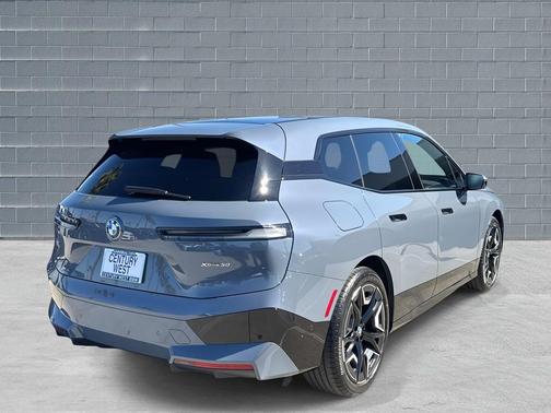2022 BMW iX xDrive50
