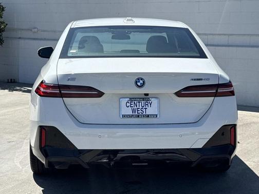 2024 BMW i5 eDrive40