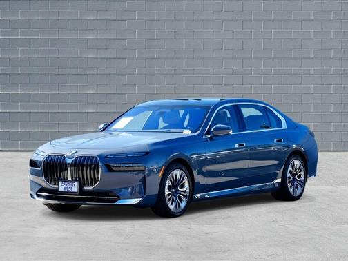 2025 BMW i7 xDrive60