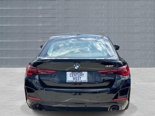 Black Sapphire Metallic 2026 BMW 430 Gran Coupe i