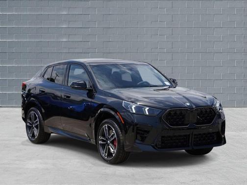 Black Sapphire Metallic 2026 BMW X2 xDrive28i