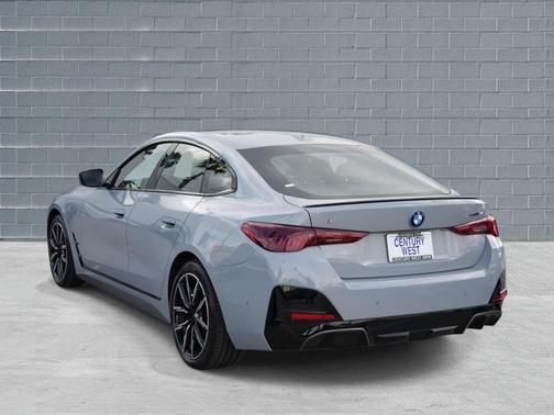 Brooklyn Grey Metallic 2025 BMW i4 Gran Coupe xDrive40