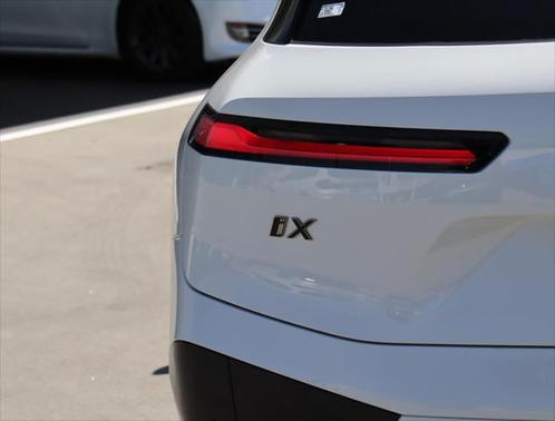 2023 BMW iX M60