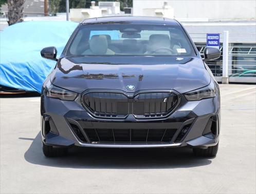 2025 BMW i5 eDrive40