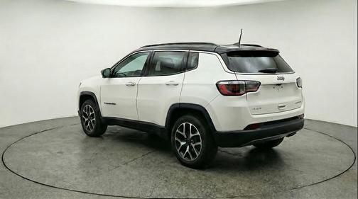 Bright White Clearcoat 2025 Jeep Compass Limited