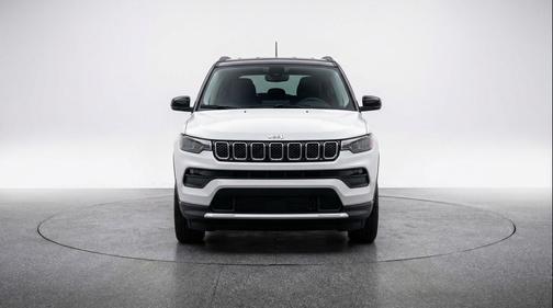 Bright White Clearcoat 2025 Jeep Compass Limited