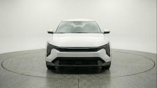 Snow White Pearl 2025 Kia K4 LXS