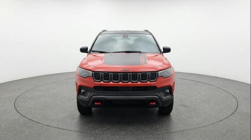 Red Hot Pearlcoat 2025 Jeep Compass Trailhawk