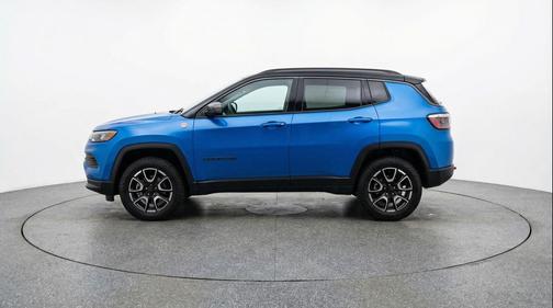 Hydro Blue Pearlcoat 2025 Jeep Compass Trailhawk