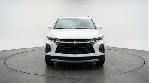 Summit White 2025 Chevrolet Blazer 2LT