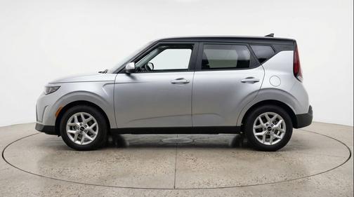 Steel Gray 2025 Kia Soul LX
