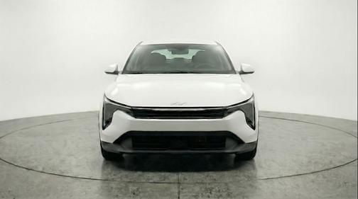 Snow White Pearl 2025 Kia K4 LXS
